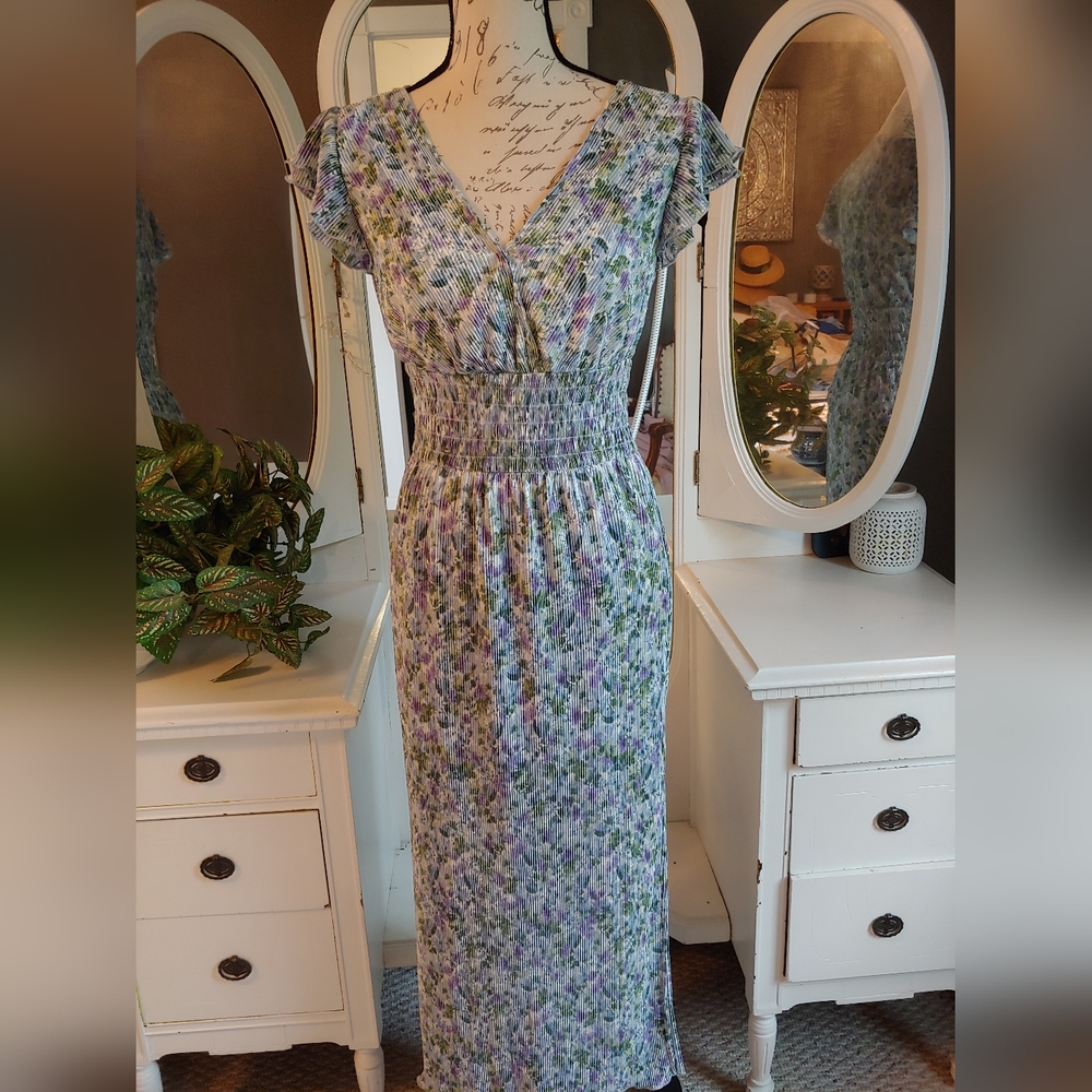 By The River Sz Small Flowered Print Dress